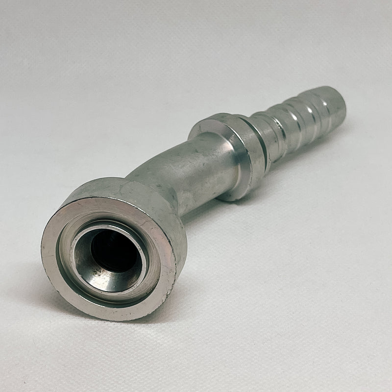 G20404-2024 (20GS-24FLC30) 1 1/4" Hose X 1 1/2" O-Ring CAT Flange 30 degree