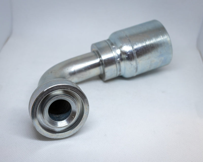 43012UC90-16 (3/4" Hose X 1" CAT Flange 90)